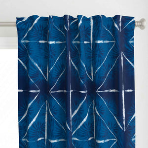 Top detail of the my indigo tie dye cabana x-large pattern curtain