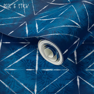  Shibori Indigo Tie Dye Midnight Smaller Pattern Peel & Stick Wallpaper